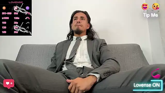 Tom blunt96 online show from October 2025 02:50:01 PM