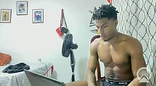 andrews2399 online show from February 2025 07:16:02 PM