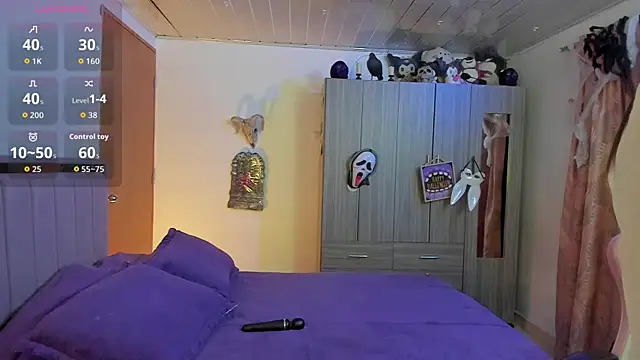 Snapshot of Kayla_foxxy chatting on October 2025 05:41:02 AM Kayla foxxy online show from October 2025 05:41:02 AM