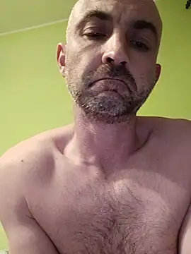 Snapshot of niesmialy39oon chatting on October 2025 07:25:02 PM niesmialy39oon online show from October 2025 07:25:02 PM