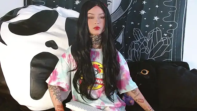 Snapshot of Isabella__dark chatting on October 2025 09:04:02 PM Isabella dark online show from October 2025 09:04:02 PM