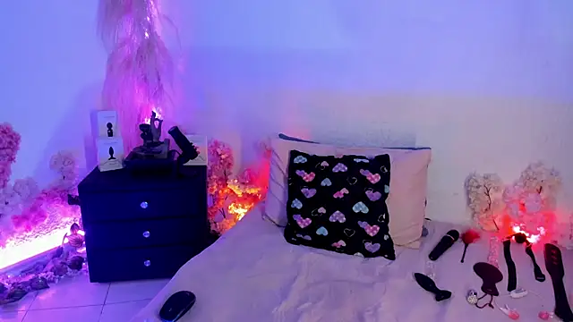 Snapshot of Jeanineescott chatting on January 2025 07:38:02 AM Jeanineescott online show from January 2025 07:38:02 AM