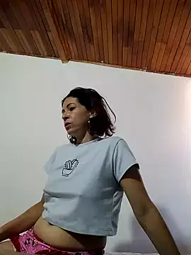 NATALIA MAGICK online show from January 2025 04:48:01 PM