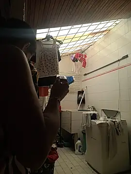 NATALIA MAGICK online show from November 2025 04:17:02 PM