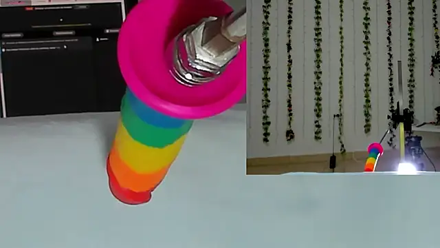 Snapshot of Daki_Ume_ chatting on October 2025 03:08:01 AM Daki Ume online show from October 2025 03:08:01 AM