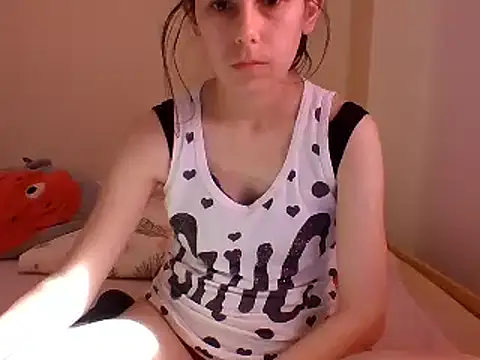 Zafirmacska online show from March 2025 09:18:02 AM
