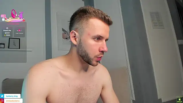 EnriqueBarberry online show from October 2025 05:28:01 AM