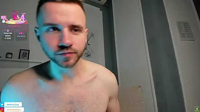 EnriqueBarberry online show from November 2025 06:25:01 AM