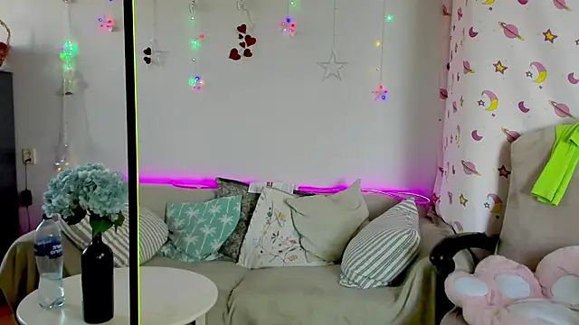 Evelyn Harperxh online show from March 2025 08:51:01 AM