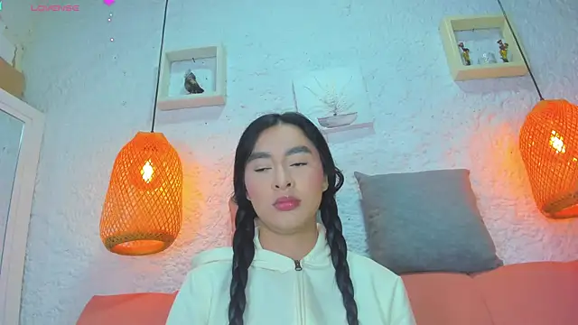 emiily s online show from October 2025 12:06:02 PM