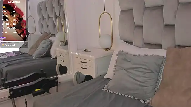 PamelaMendez  online show from March 2025 03:40:01 AM