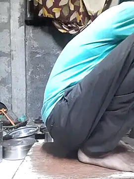 Snapshot of Burhade-- chatting on November 2025 08:29:01 PM Burhade-- online show from November 2025 08:29:01 PM