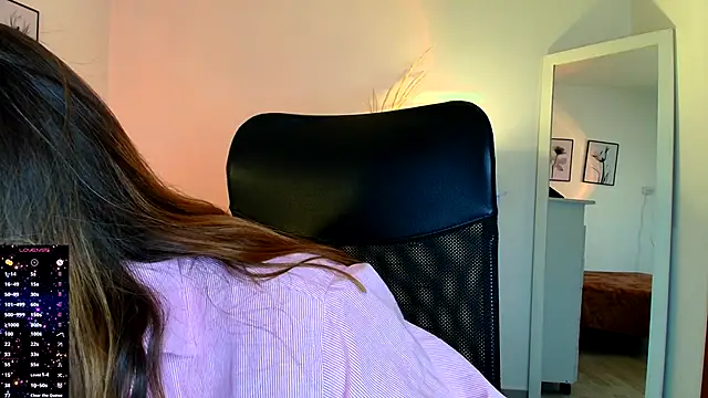 Snapshot of miss_seline chatting on November 2025 09:58:01 PM miss seline online show from November 2025 09:58:01 PM