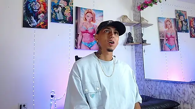 Liam lee online show from October 2025 02:37:01 PM