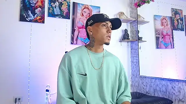 Liam lee online show from October 2025 02:04:01 PM