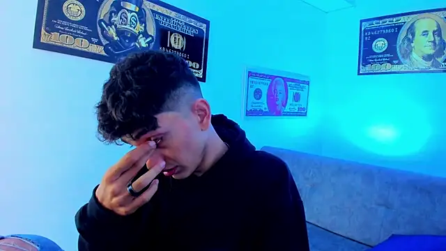 TylerWhite  online show from January 2025 02:50:02 AM