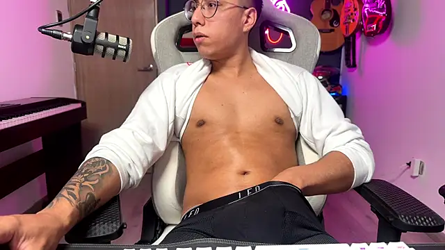 granxarma960 online show from December 2024 06:24:02 AM