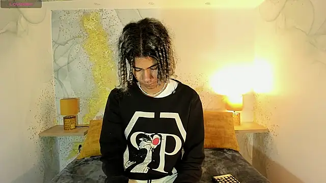 Maxim-Walker online show from January 2025 03:09:01 AM