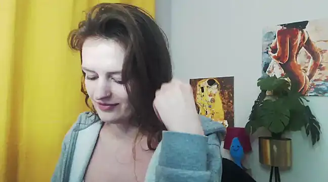 juicyNadine online show from December 2024 12:36:01 PM