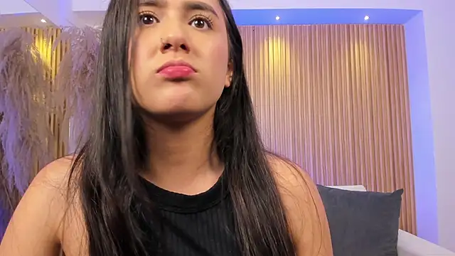 paulina sweett  online show from January 2025 02:07:02 PM