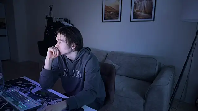 MarkusDean online show from January 2025 10:37:01 AM