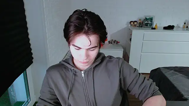 Snapshot of MarkusDean chatting on October 2025 12:39:02 PM MarkusDean online show from October 2025 12:39:02 PM