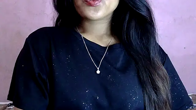 Snapshot of charming_karishma chatting on December 2024 08:56:01 AM charming karishma online show from December 2024 08:56:01 AM