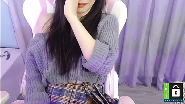 Snapshot of San___San chatting on December 2024 06:34:02 PM San San online show from December 2024 06:34:02 PM