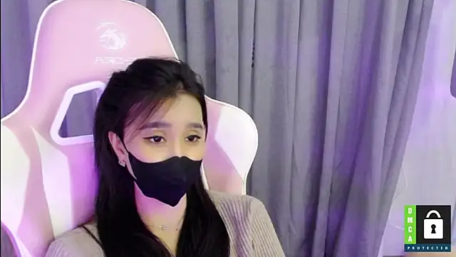 Snapshot of San___San chatting on February 2025 06:13:02 AM San San online show from February 2025 06:13:02 AM