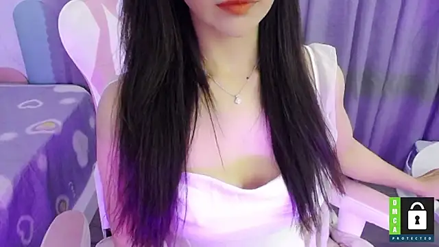 Snapshot of San___San chatting on February 2025 12:04:02 PM San San online show from February 2025 12:04:02 PM