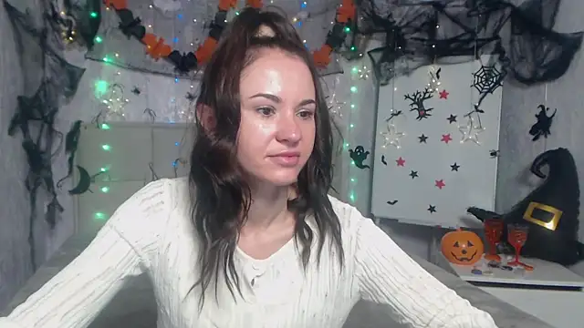 KaraCriegs online show from October 2025 05:23:02 PM