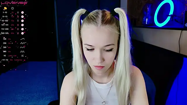 ShhhO O online show from February 2025 06:12:02 AM