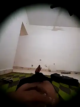 Snapshot of Desiboy967 chatting on September 2025 07:30:02 AM Desiboy967 online show from September 2025 07:30:02 AM