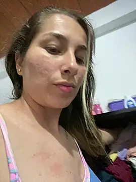 Iris love18 online show from February 2025 03:45:01 AM