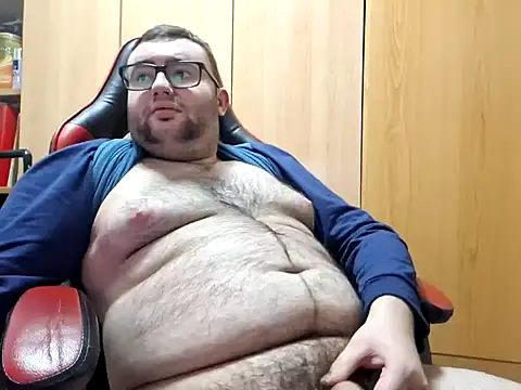 Javier bear online show from December 2024 10:39:02 PM