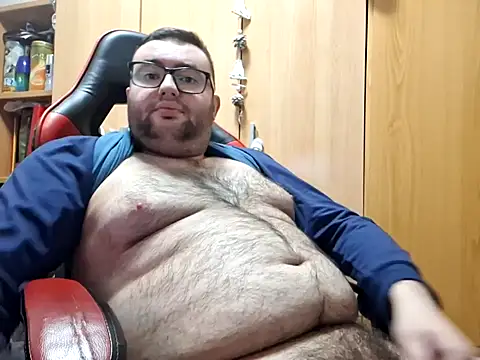 Javier bear online show from December 2024 10:13:02 PM