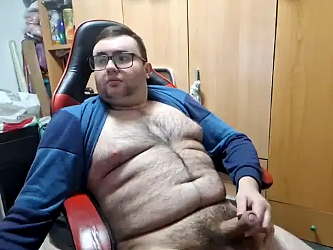 Javier bear online show from January 2025 09:51:02 PM