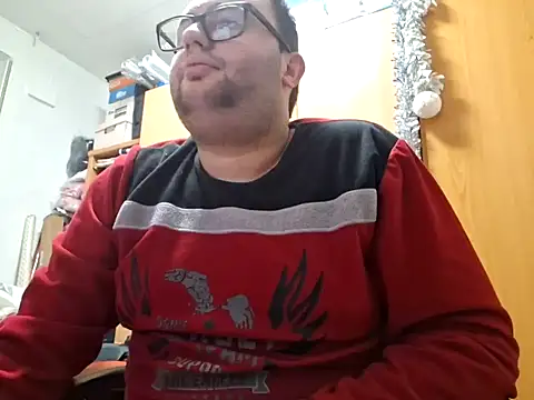 Javier bear online show from January 2025 10:28:02 PM