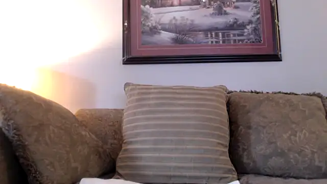 LexxiLeeds online show from November 2025 05:14:01 PM