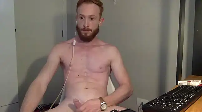 Snapshot of Smoker_Ginger chatting on December 2024 02:22:02 PM Smoker Ginger online show from December 2024 02:22:02 PM