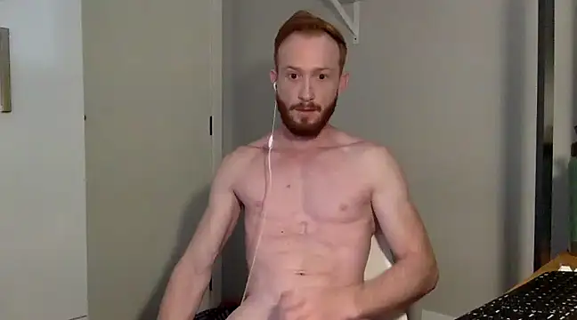 Snapshot of Smoker_Ginger chatting on December 2024 11:06:01 AM Smoker Ginger online show from December 2024 11:06:01 AM