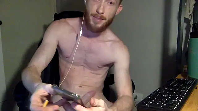 Snapshot of Smoker_Ginger chatting on February 2025 10:47:01 PM Smoker Ginger online show from February 2025 10:47:01 PM