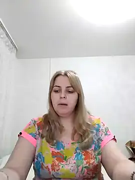 Lady nice cat online show from January 2025 12:09:02 PM
