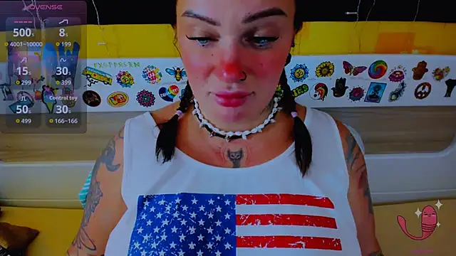 EllieOz online show from September 2025 11:56:02 AM