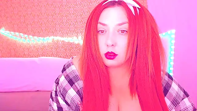 SecrettBela online show from November 2025 01:05:02 AM