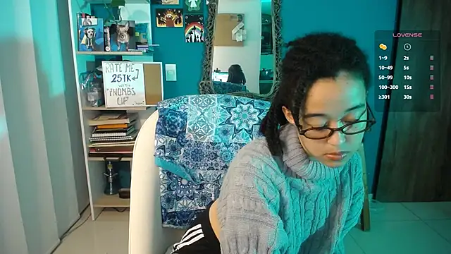 Snapshot of ela_0 chatting on November 2025 01:04:02 AM ela 0 online show from November 2025 01:04:02 AM