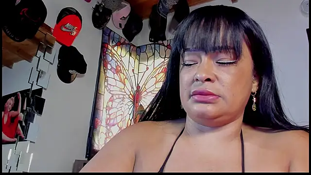 seleneh online show from October 2025 05:25:02 PM