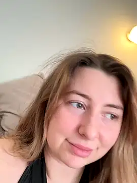 Snapshot of curvyflawless chatting on November 2025 08:50:02 AM curvyflawless online show from November 2025 08:50:02 AM