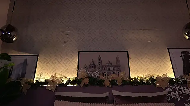 ElleDiane online show from December 2024 01:16:02 AM