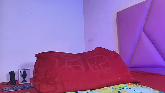 arl chloee online show from October 2025 03:20:02 AM